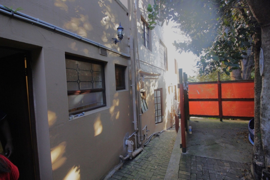 7 Bedroom Property for Sale in Noorsekloof Eastern Cape